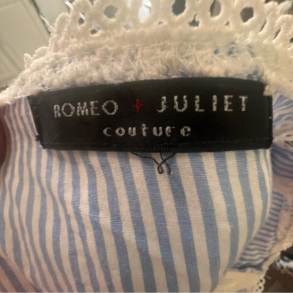 LIKE NEW Romeo & Juliet Couture Blue and White Floral Crochet Lace Dress - Picture 8 of 10